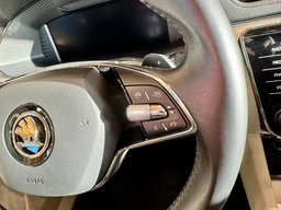 Škoda Superb 2.0 TDi 147 KW DSG 4x4 L&K